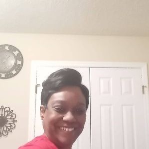 Meet your Posher, Sherry